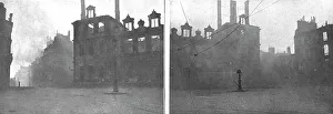 Bombardment Prints: La destruction methodique de Reims; L'Hotel de Ville en feu