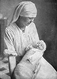 Caring Prints: La Guerre a L'Allemande'; Bien jeune victime: un nourrisson blesse au bras gauche