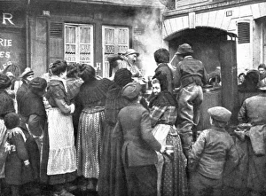 Villagers Prints: De la joie pour Tous; On a enfincesse de souffrir de la faim: a Noyon