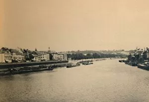 River Meuse Gallery: La Meuse, c1900