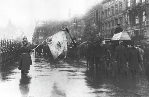 Streets Prints: La Nouvelle Europe; la guerre civile a Berlin; aux obseques solennelles des morts spart