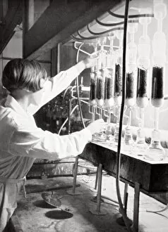 Artificer Gallery: Laboratory research work, Germany, 1936