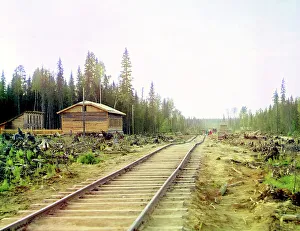 Ladva Station on the Murmansk railroad; Uneveness of the railway, 1915. Creator: Sergey Mikhaylovich Prokudin-Gorsky