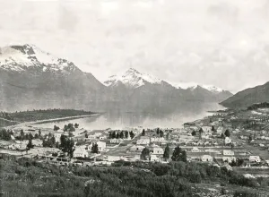 Townscape Prints: Lake Wakatipu and the mountains, Queenstown, New Zealand, 1895. Creator: Unknown