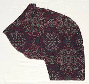 Nasrid Period Prints: Lampas fragment with foliate medallions, 1300-1499. Creator: Unknown
