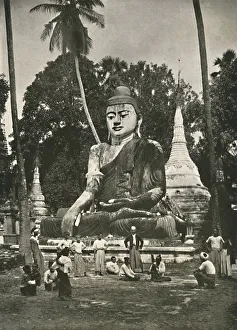 Rowe And Co Prints: Large Figure of Buddha on Shwe Dagon Platform, Rangoon, 1900. Creator: Unknown