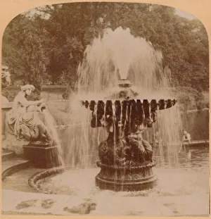 Serpentine Prints: The Large Fountain, London, England, 1896. Creator: Underwood & Underwood