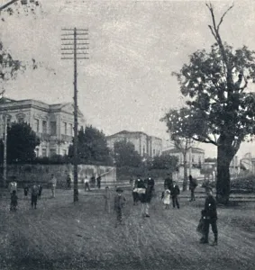 Sudeste Prints: Largo da Republica, 1895. Artist: Oscar Ernheim