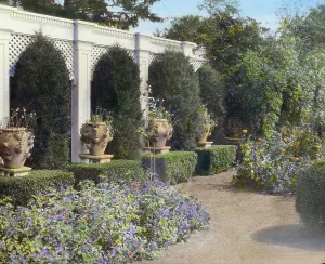 Trellis Prints: Lathrop Colgate house, Bedford Village, New York, 1921. Creator: Frances Benjamin Johnston