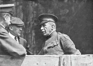 Leonard Wood Prints: L'Avant-Guerre aux Etats-Unis; Le major-general Leonard Wood