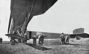 Landing Ground Prints: L'aviation Russe; un avion geant Russe du type Ilya Mourometz
