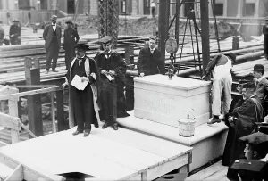Laying Prints: Laying cornor [i.e. corner] stone