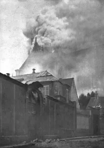 Rheims Cathedral Prints: Le Cathedrale de Reims en flammes; Le clocher a l'Ange et la toiture du chevet en feu