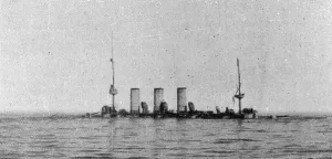 Battlecruiser Prints: Le croiseur ture Medjidie coule devant Odessa