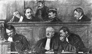 Palais De Justice Prints: Le defaitisme et les grands proces; l'affaire Bolo: les accuses et leurs defenseurs a l'audience