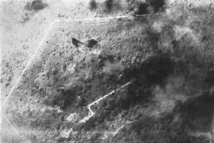 Le Fort de Douaumont. La preparation d'artillerie; le 22 mai, a 10heures. -- deux heures... 1916. Creator: Unknown