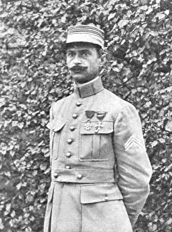Hands Behind Back Prints: Le lieutenant-colonel de Partouneaux, du 11e d'infanterie, 1916. Creator: Unknown