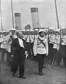 Peterhof Prints: Le President de la Republique en Russie; La revue des Marins de la Garde a Peterhof