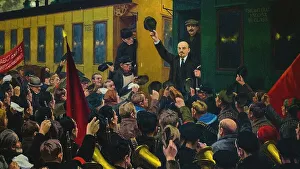 Power Prints: Lenin's Arrival at the Finland Station in Petrograd on April 16