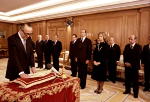 Oath Prints: Leopoldo Calvo Sotelo (1926 -), Spanish politician, swears before the King as President