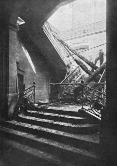 Shelling Prints: Les destructions de monuments a Venise et a Reims; L'Hotel-Dieu de Reims