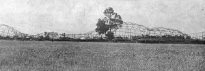 Les deux derniers zeppelins abattus par les Anglais; Le carcasse du L33, avarie et... 1916. Creator: Unknown