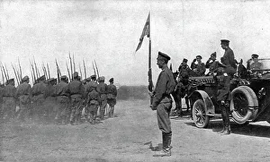 Alexander Feodorovich Kerensky Prints: Les Soubresauts de la Russie; Avant l'offensive russe de juillet 1917: des troupes defilent