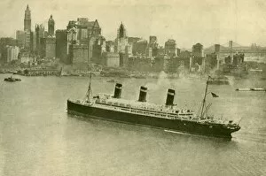 Shipping Line Gallery: The Leviathan at New York, c1930. Creator: Unknown