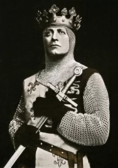 Images Dated 8th September 2007: Lewis Waller (1860-1915), actor and theatre manager, in Henry V, 1908-1909.Artist: Langfier Photo