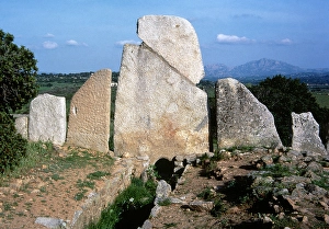 Li Lolghi (Giants grave), Nuragic funerary monument near Arzachena, Sardinia, Italy (1998). Creator: LTL