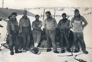 Lieut. Campbells Party on their Return to Cape Evans, 7 November 1912, (1913) Lieut. Campbells Party on their Return to Cape Evans, 7 November 1912, (1913)