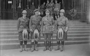 Enlistment Prints: Lieut. Seely, Lt. Col. P.A. Guthrie, Col