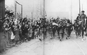 Jubilant Collection: Lille being liberated by the British, France, 17 October 1918