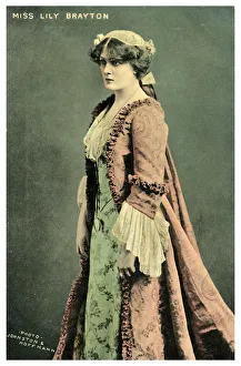 Lily Brayton, British actress, c1900-1919. Artist: Johnston & Hoffman
