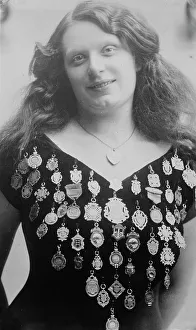 Sportswoman Prints: Lily Smith, between c1910 and c1915. Creator: Bain News Service