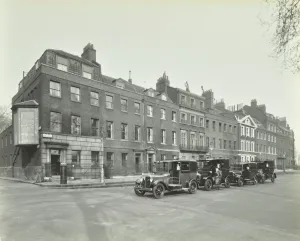 Council Prints: Line of taxis, Abingdon Street, Westminster, London, 1933