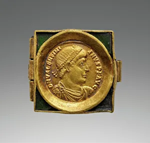 Bassetaille Prints: Link from a Coin Belt, A.D. 379-395. Creator: Unknown