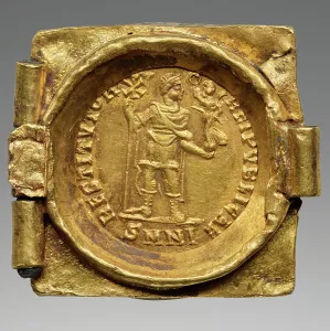 Numismatics Glyptics And Medals Prints: Link from a Coin Belt: Emperor with vexillum and crowning Victory