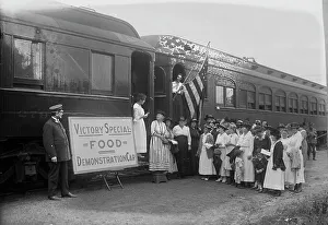 Group Of Women Prints: L.I.R.R. Food Train, 1918. Creator: Bain News Service