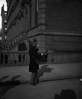 Street Musician Prints: Little music in New York, A, between 1880 and 1905. Creator: Unknown