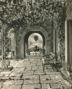 Living Prints: Living Terrace, Country House of Mr