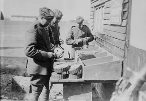 Loading Prints: Loading magazines, between c1915 and c1920. Creator: Bain News Service
