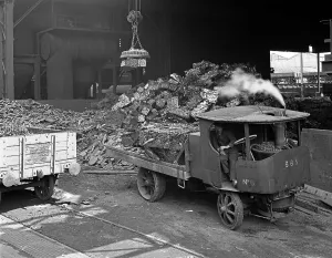 Waggon Prints: Loading a steam wagon with scrap at a steel foundry, Sheffield, South Yorkshire, 1965