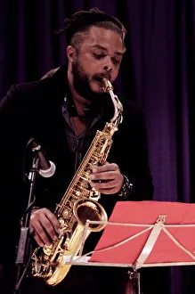 Logan Prints: Logan Richardson, Watermill Jazz Club, Dorking, Surrey, Nov 2015. Artist: Brian O Connor