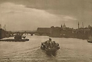 London Bridge Gallery: London-On-Sea: The Daily Excursion Boat Heads Into The Sunset On Its Return From Margate, c1935