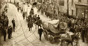 Supplies Gallery: London in Peril of Starvation, 1912, (1933). Creator: T E Joy