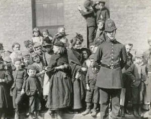 Paul Martin Prints: A London policemans funeral, 1894. Artist: Paul Martin