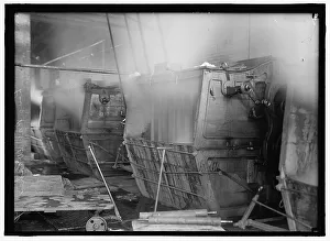Long rag washer, between 1912 and 1917. Creator: Harris & Ewing. Long rag washer, between 1912 and 1917. Creator: Harris & Ewing