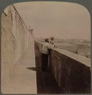 Aqueduct Collection: Long walk along the old Aqueduct - (1729-49) - supplies city with water, Lisbon, Portugal, 1902