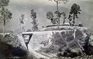 Himalayas Collection: The loop at Agony Point at Tindharia on the Darjeeling Himalayan Railway, 1880s